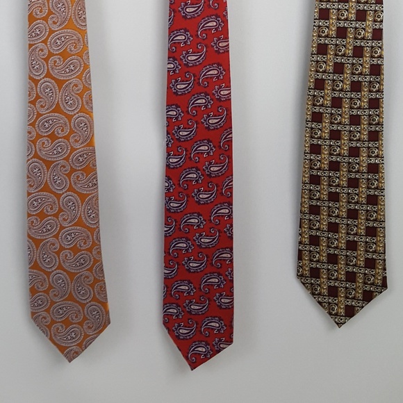 3 Great Looking Ties - Picture 2 of 3